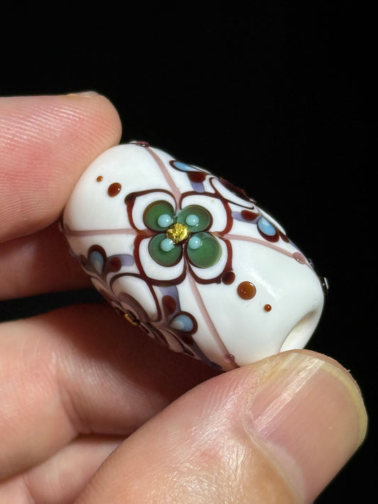 Bead by Akiko Furuki