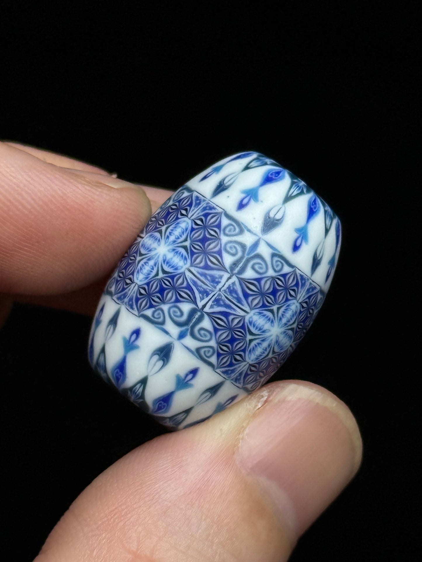 Daisuke Takeuchi - Tonbodama - “Blue Mosaic”