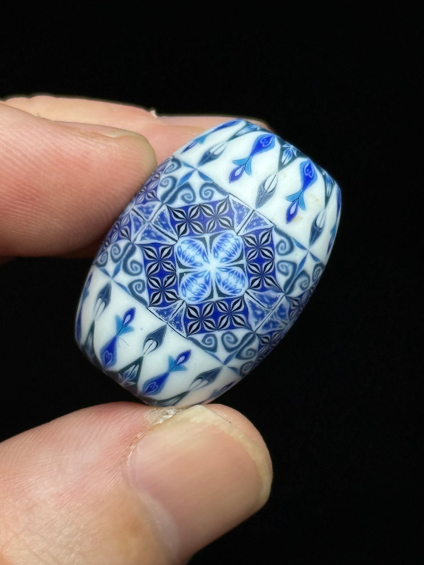 Daisuke Takeuchi - Tonbodama - “Blue Mosaic”