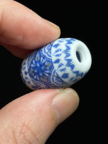 Daisuke Takeuchi - Tonbodama - “Blue Mosaic”