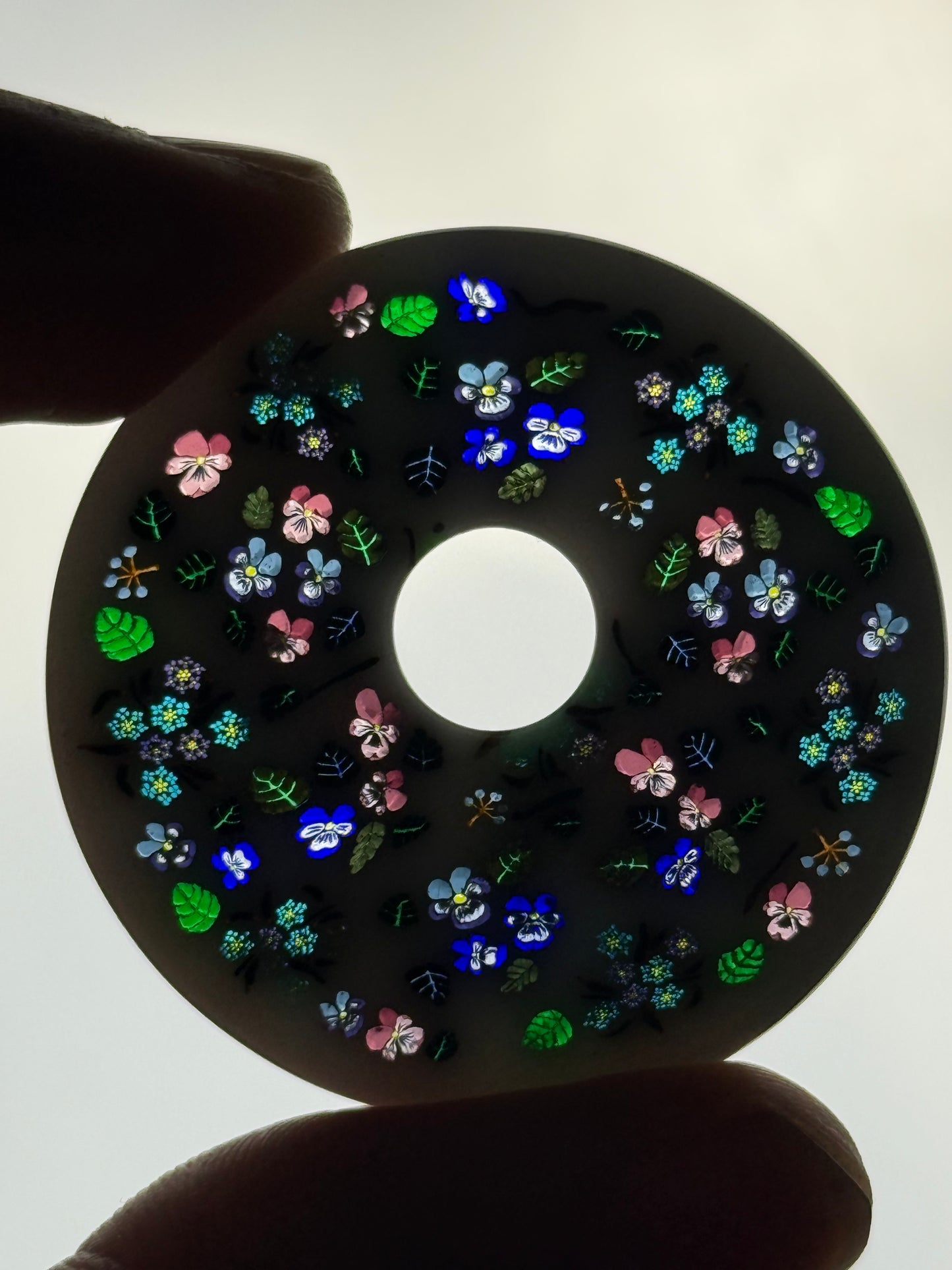 Sakiyo Takeuchi - Pendant - “Viola”