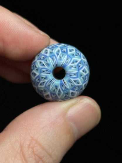 Daisuke Takeuchi - Tonbodama - “3D Cubes”