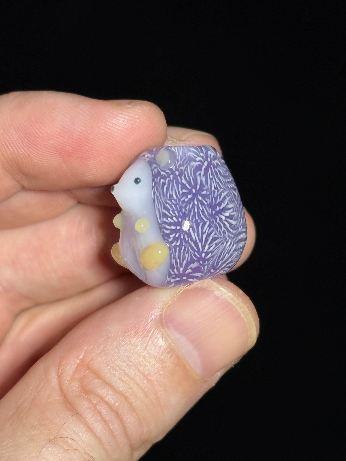 Hedgehog bead by Chieko Taniguchi
