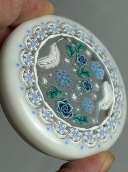 Daisuke Takeuchi - Core Formed Vessel - “Snowflake”