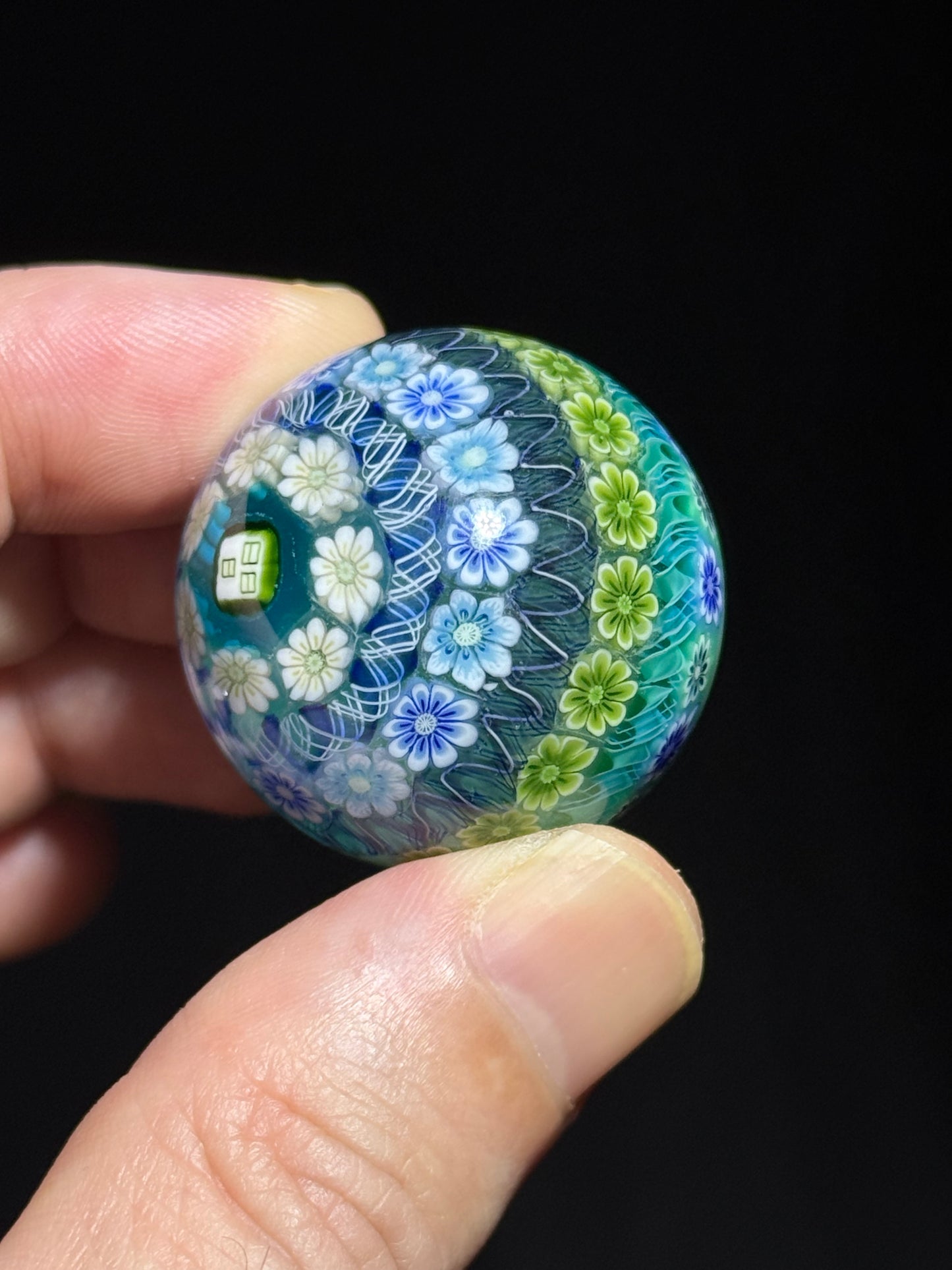 Floral Cat Marble by Akiko Furuki