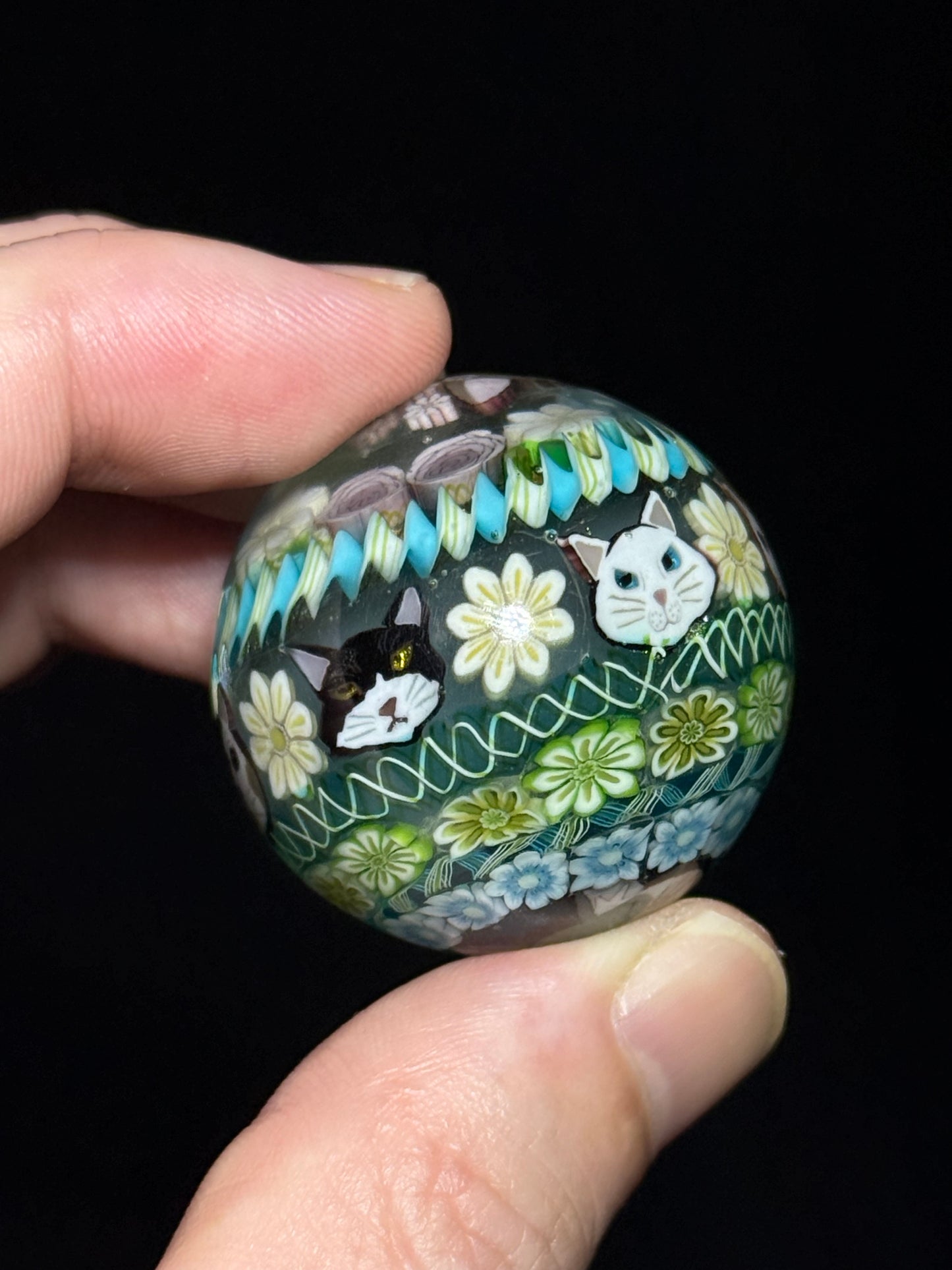 8 Cat Marble by Akiko Furuki