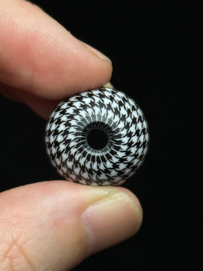 Daisuke Takeuchi - Tonbodama - “Houndstooth”