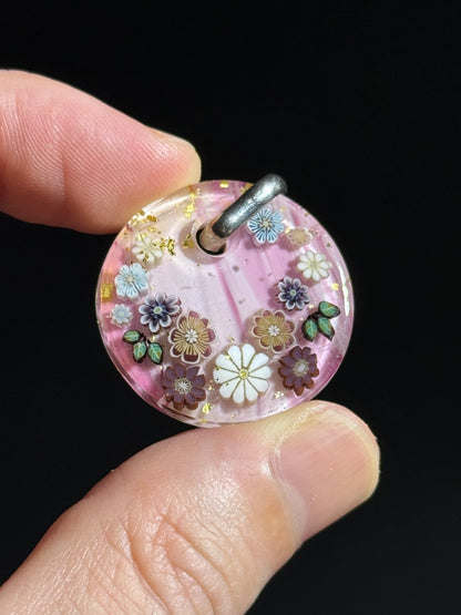 Pendant by Akiko Furuki
