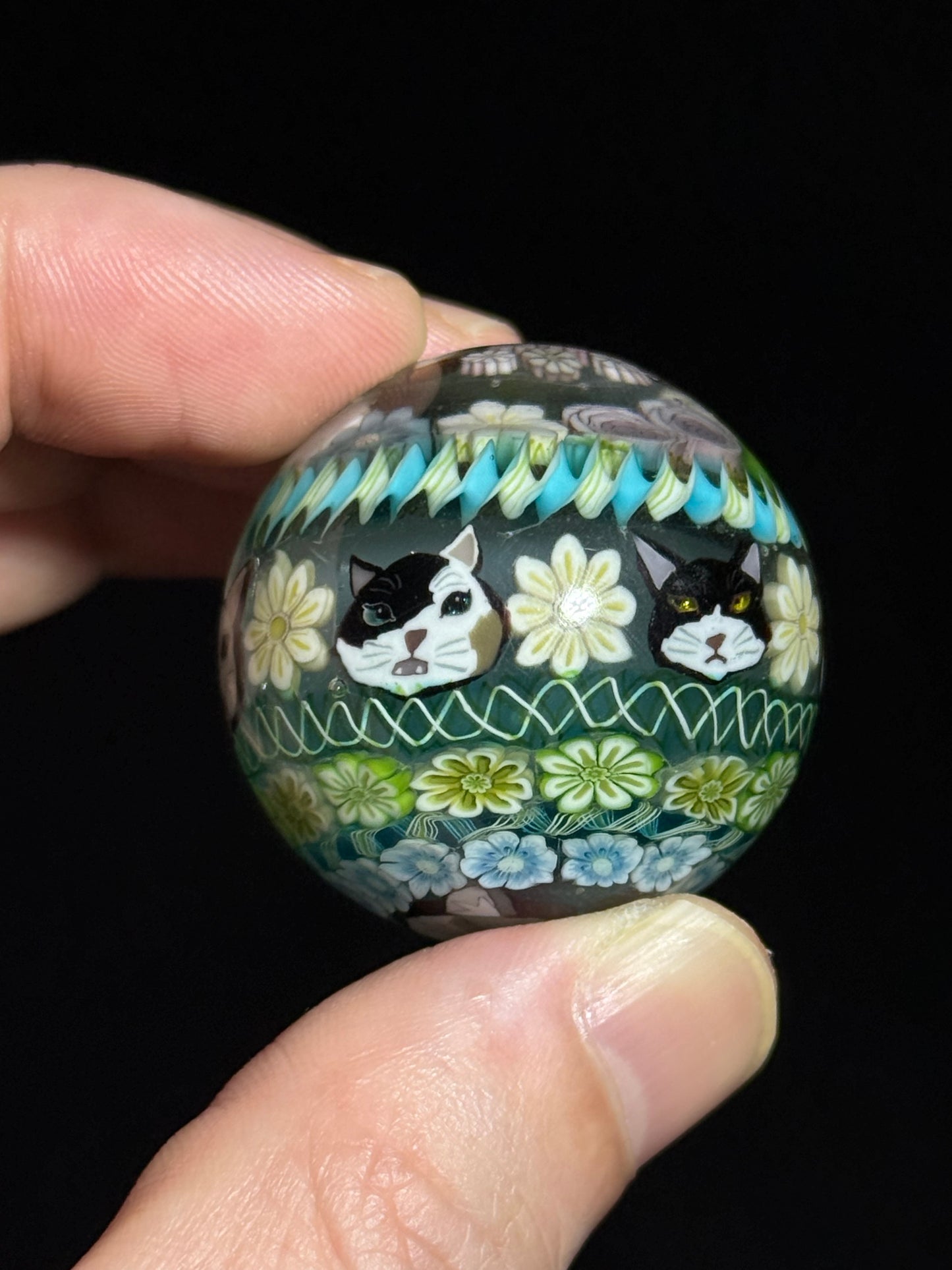 8 Cat Marble by Akiko Furuki
