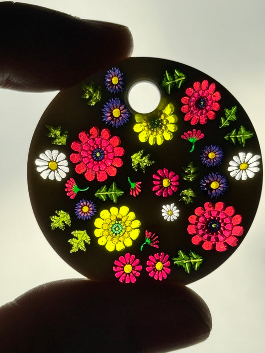 Sakiyo Takeuchi - Pendant - “Dahlia”