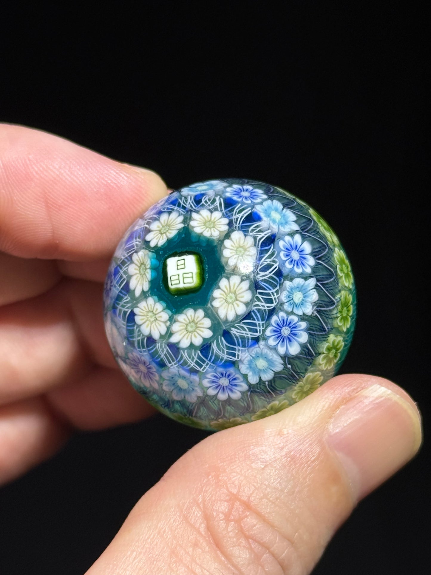 Floral Cat Marble by Akiko Furuki