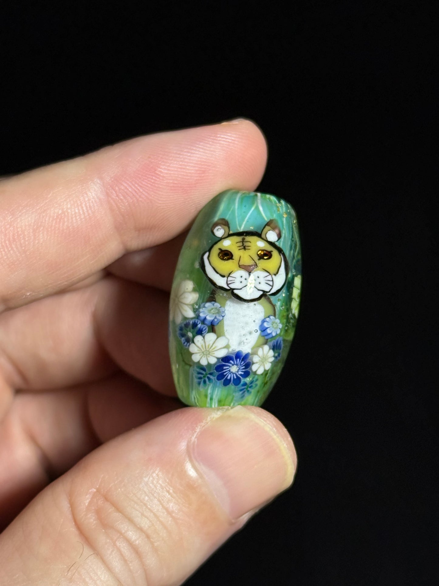 Tiger bead by Akiko Furuki