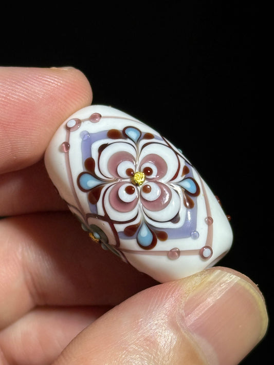 Bead by Akiko Furuki