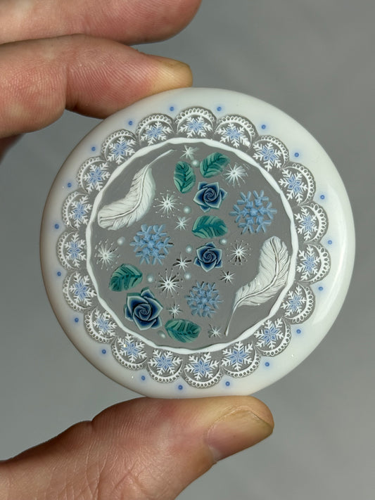 Daisuke Takeuchi - Core Formed Vessel - “Snowflake”
