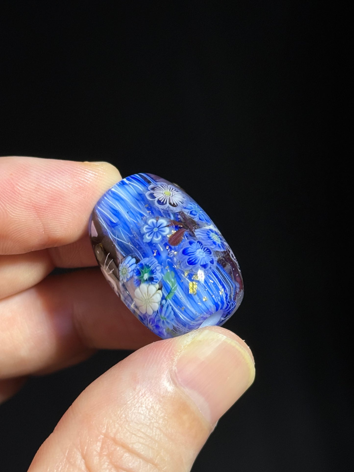 Cat bead by Akiko Furuki